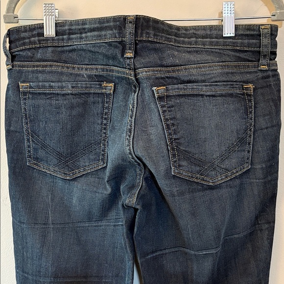 GAP Women's Dark Wash Ankle Jeans Size 10/30 - Picture 6 of 6